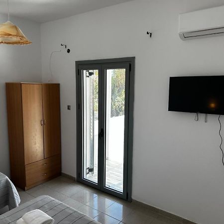 Santorini Style Rooms Вотон Экстерьер фото